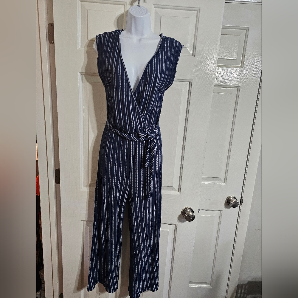 Caution to the Wind Women’s Small Navy White Striped Linen Jumpsuit Coastal - Picture 2 of 5